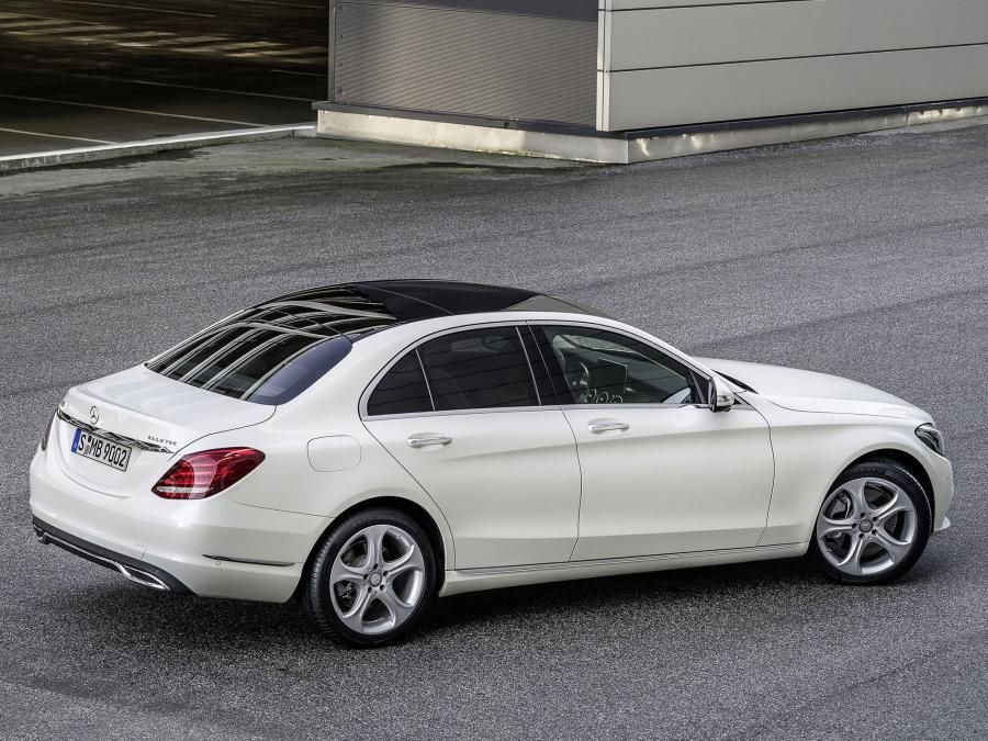  Mercedes-Benz C250 BlueTec Avantgarde Line 2014 года  (фото 7 из 15)